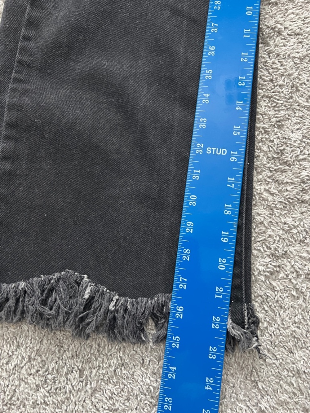 Zara Women’s Wide Leg Cropped Frayed Hem Exposed Front Zipper Black Denim Size 4 - Picture 9 of 10